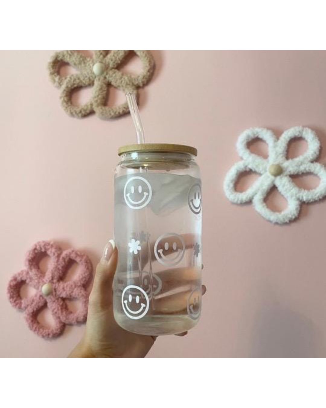 Smiley Daisy Glass Cup